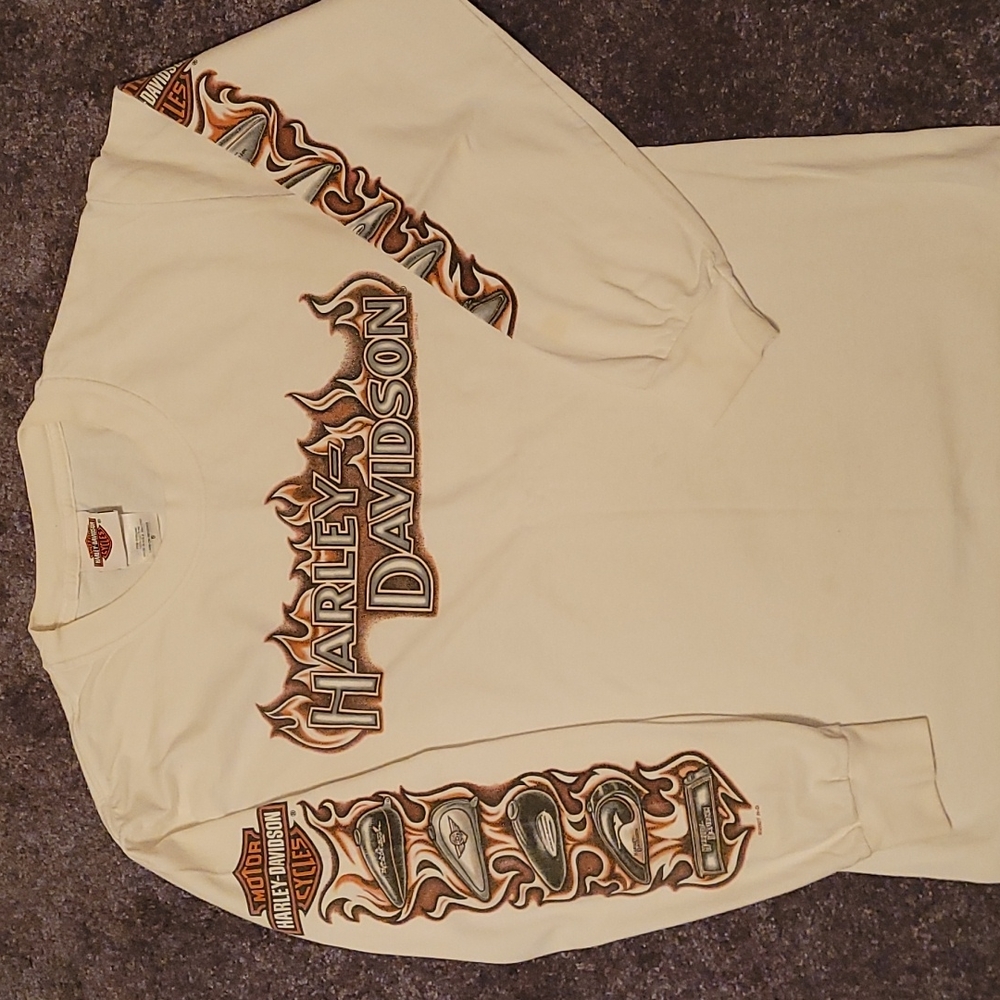 Men's  small H - D, Harley Davidson long sleeve T-shirt white